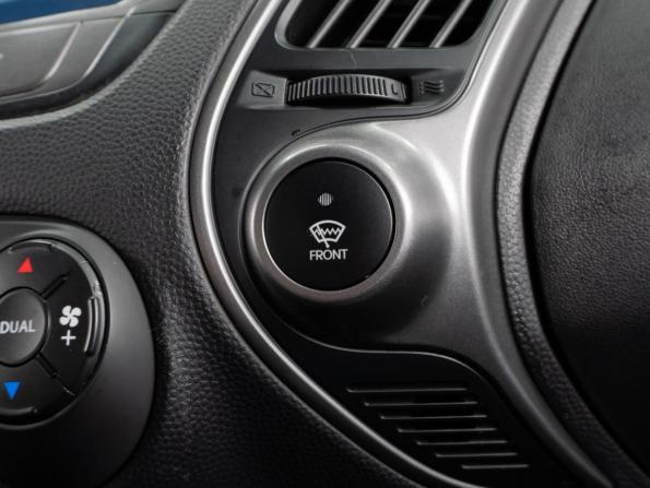 Hyundai ix35 I Рестайлинг с пробегом 2014 года, цена 1 429 000 рублей, 131237 км, внедорожник, Автокод Объявления