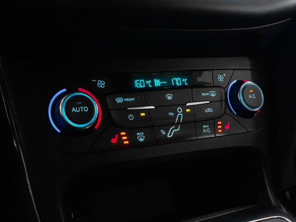 Ford Focus III Рестайлинг с пробегом 2018 года, цена 1 410 000 рублей, 91856 км, универсал, Автокод Объявления