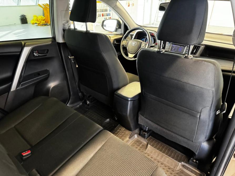 Toyota RAV4 IV (XA40) Санкт-Петербург  - изображение 10