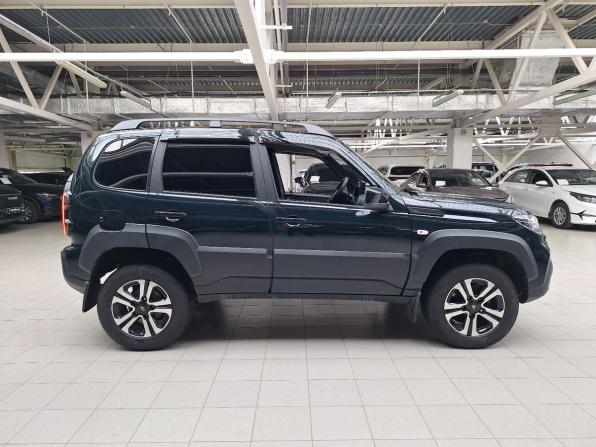 Lada (ВАЗ) Niva Travel I с пробегом 2024 года, цена 1 102 000 рублей, 25502 км, внедорожник, Автокод Объявления