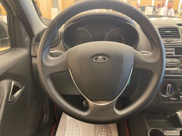 Lada (ВАЗ) Granta I Рестайлинг с пробегом 2023 года, цена 577 000 рублей, 58000 км, седан, Автокод Объявления