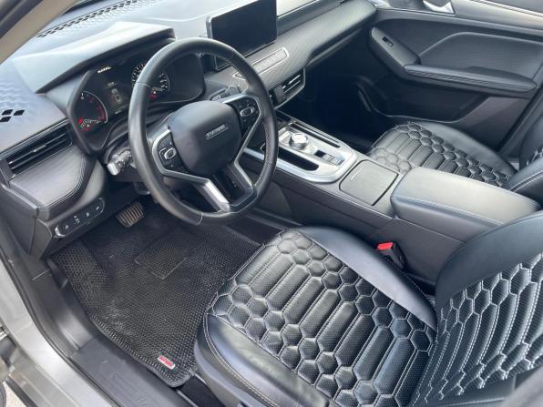 Haval Jolion I с пробегом 2023 года, цена 1 837 000 рублей, 46646 км, внедорожник, Автокод Объявления