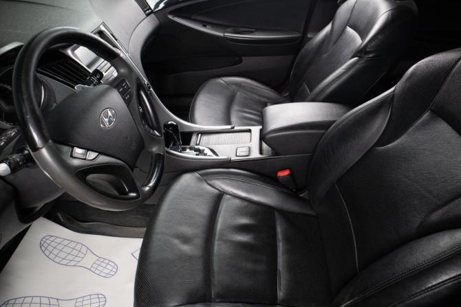 Hyundai Sonata VI (YF) с пробегом 2012 года, цена 979 000 рублей, 255647 км, седан, Автокод Объявления