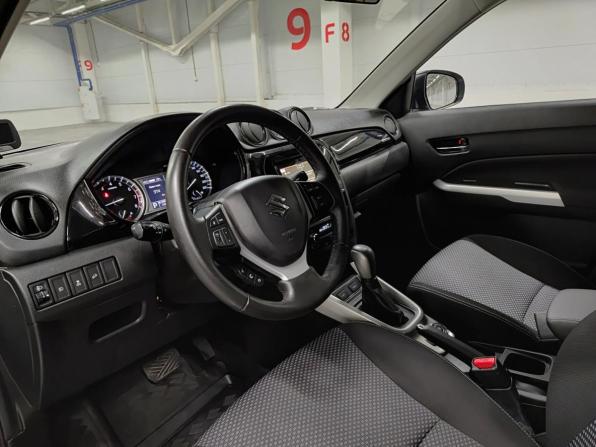 Suzuki Vitara II с пробегом 2017 года, цена 1 850 000 рублей, 74501 км, внедорожник, Автокод Объявления