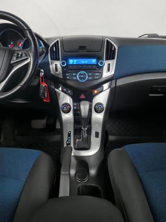 Chevrolet Cruze I Рестайлинг с пробегом 2014 года, цена 818 000 рублей, 181311 км, седан, Автокод Объявления
