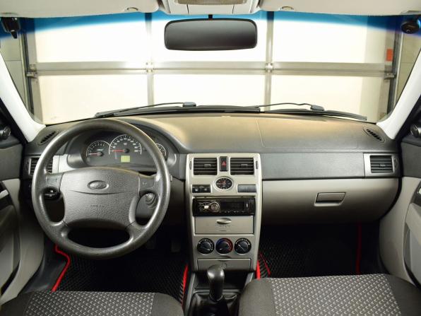 Lada (ВАЗ) Priora I с пробегом 2011 года, цена 359 995 рублей, 183859 км, хэтчбек, Автокод Объявления