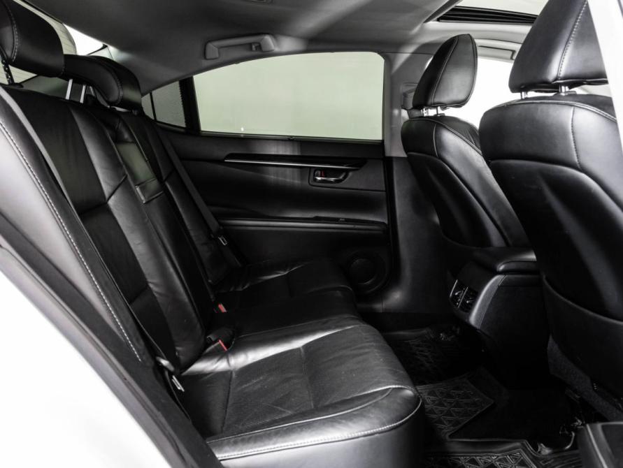 Lexus ES VI Санкт-Петербург  - изображение 19