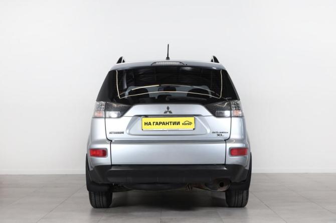 Mitsubishi Outlander II Рестайлинг с пробегом 2011 года, цена 1 429 000 рублей, 155409 км, внедорожник, Автокод Объявления