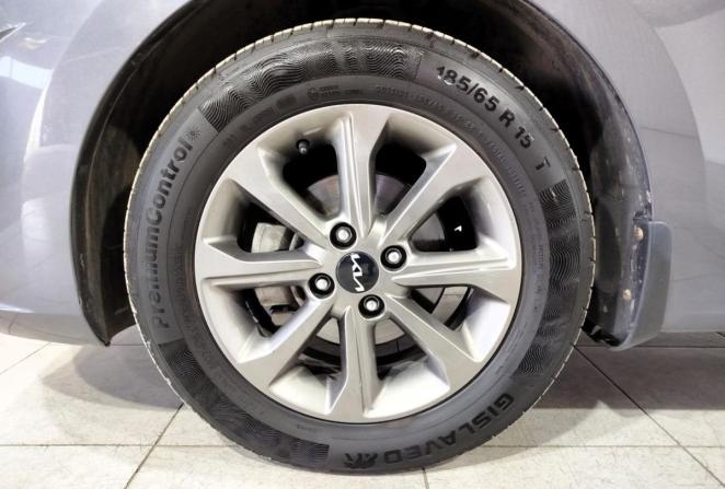 Kia Rio IV Рестайлинг (Global market) с пробегом 2021 года, цена 1 750 000 рублей, 56268 км, седан, Автокод Объявления