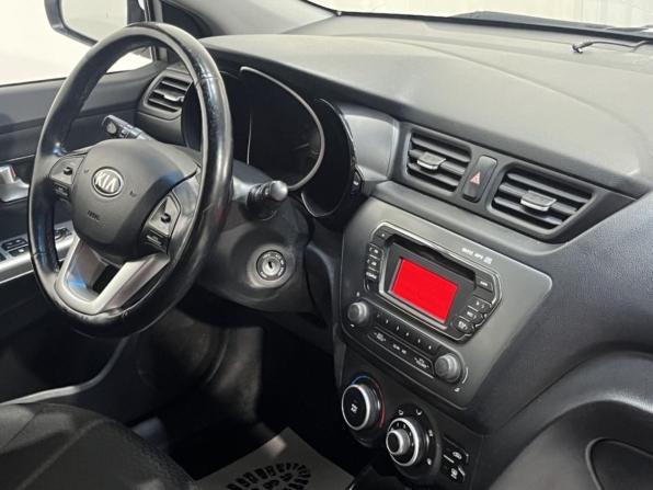Kia Rio III с пробегом 2014 года, цена 891 000 рублей, 156008 км, хэтчбек, Автокод Объявления