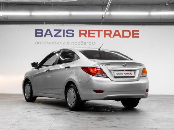 Hyundai Solaris I с пробегом 2013 года, цена 749 000 рублей, 208161 км, седан, Автокод Объявления
