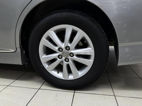 Toyota Wish II с пробегом 2010 года, цена 999 000 рублей, 200000 км, минивэн, Автокод Объявления
