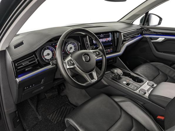 Volkswagen Touareg III с пробегом 2020 года, цена 5 515 000 рублей, 91203 км, внедорожник, Автокод Объявления