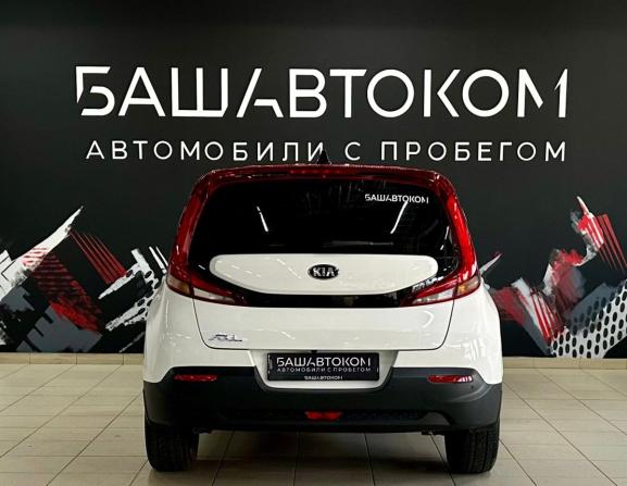 Kia Soul III с пробегом 2021 года, цена 1 570 000 рублей, 180831 км, хэтчбек, Автокод Объявления