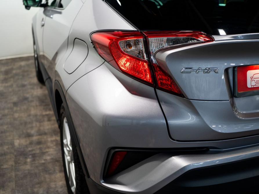 Toyota C-HR I Рестайлинг Чита  - изображение 17
