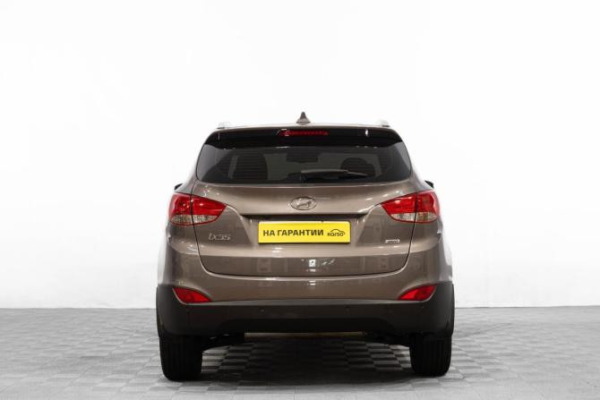 Hyundai ix35 I Рестайлинг с пробегом 2013 года, цена 1 399 000 рублей, 207000 км, внедорожник, Автокод Объявления