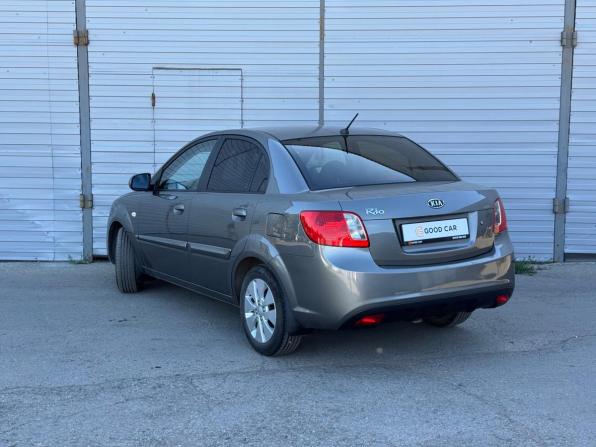 Kia Rio II Рестайлинг с пробегом 2010 года, цена 657 000 рублей, 218446 км, седан, Автокод Объявления