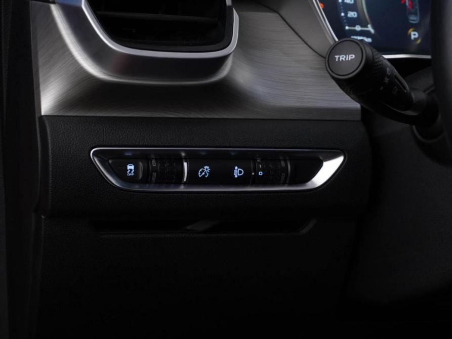 Geely Coolray I Москва  - изображение 20