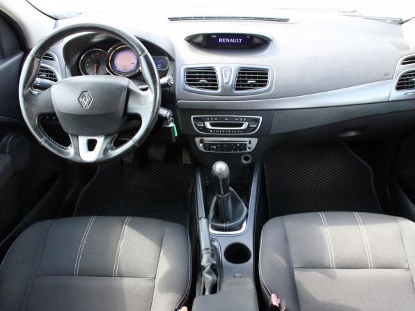 Renault Fluence I с пробегом 2013 года, цена 699 000 рублей, 184496 км, седан, Автокод Объявления