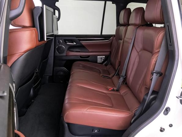 Lexus LX III Рестайлинг 2 с пробегом 2018 года, цена 7 950 000 рублей, 154891 км, внедорожник, Автокод Объявления