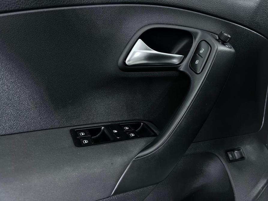 Volkswagen Polo V Ростов-на-Дону  - изображение 16