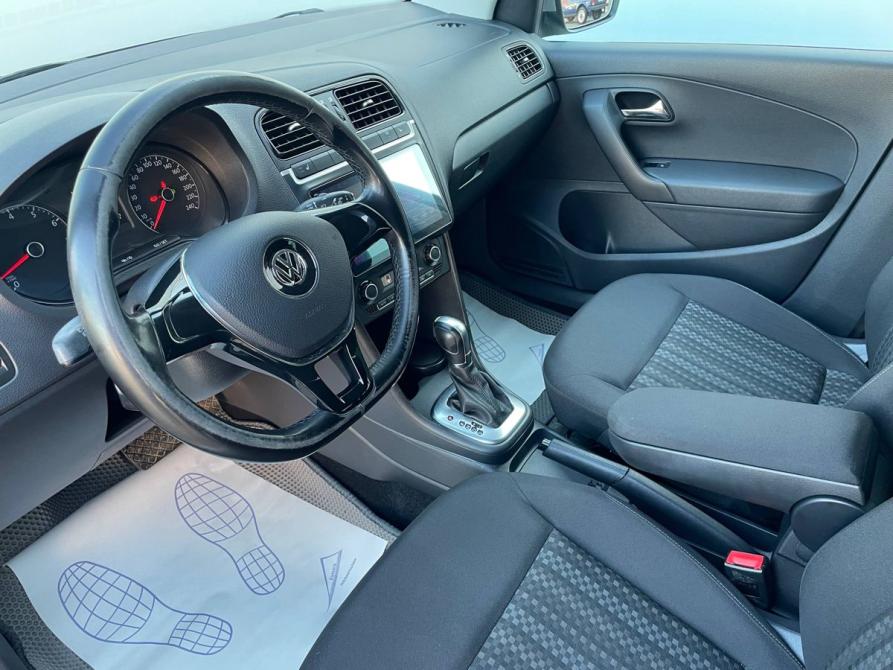 Volkswagen Polo V Рестайлинг Стерлитамак  - изображение 21