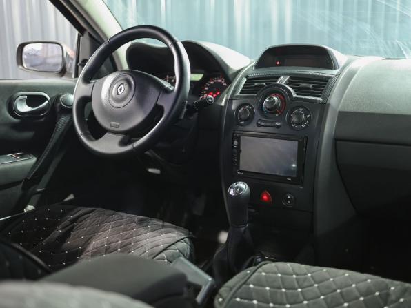 Renault Megane II Рестайлинг с пробегом 2006 года, цена 349 000 рублей, 275494 км, седан, Автокод Объявления
