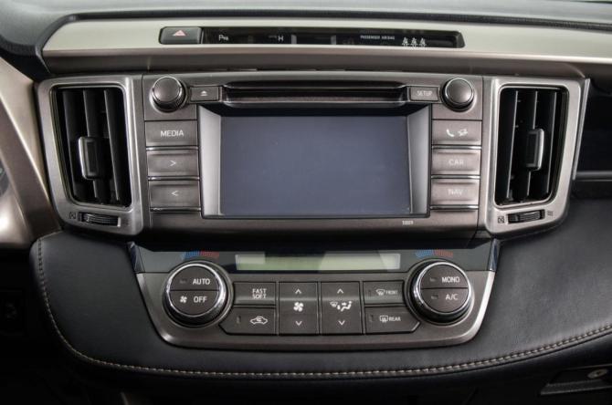 Toyota RAV4 IV (XA40) с пробегом 2014 года, цена 1 969 000 рублей, 202145 км, внедорожник, Автокод Объявления
