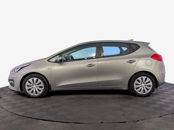Kia Ceed II Рестайлинг с пробегом 2017 года, цена 1 300 000 рублей, 100294 км, хэтчбек, Автокод Объявления