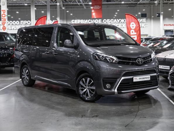 Toyota ProAce II с пробегом 2018 года, цена 3 489 700 рублей, 94260 км, минивэн, Автокод Объявления