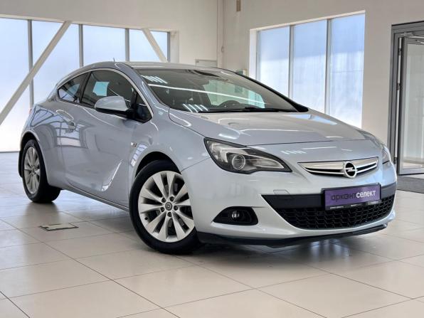 Opel Astra J Рестайлинг с пробегом 2014 года, цена 900 000 рублей, 151300 км, хэтчбек, Автокод Объявления