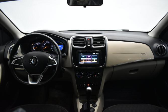 Renault Logan II Рестайлинг с пробегом 2018 года, цена 895 000 рублей, 98428 км, седан, Автокод Объявления