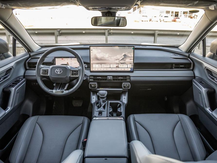Toyota RAV4 VI (XA60) Волгоград  - изображение 22