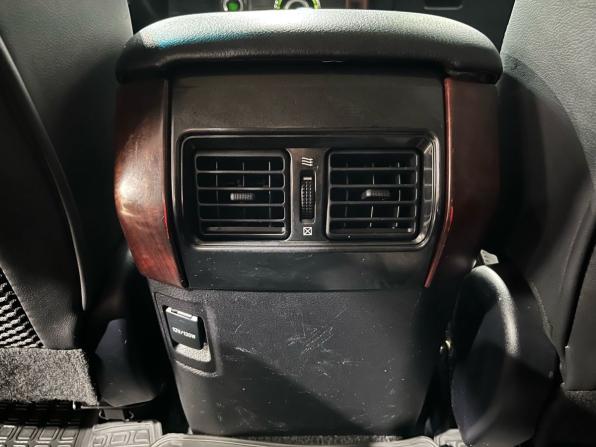 Toyota Land Cruiser Prado 150 Series Рестайлинг 1 с пробегом 2014 года, цена 3 049 000 рублей, 196500 км, внедорожник, Автокод Объявления