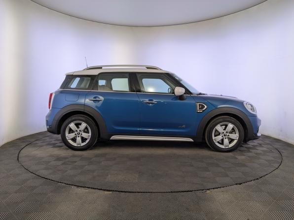 Mini Countryman II с пробегом 2019 года, цена 3 000 000 рублей, 77588 км, внедорожник, Автокод Объявления
