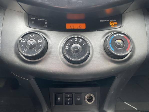 Toyota RAV4 III (XA30) Рестайлинг с пробегом 2012 года, цена 1 189 000 рублей, 185884 км, внедорожник, Автокод Объявления