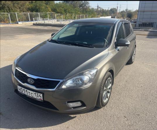 Kia Ceed I Рестайлинг с пробегом 2012 года, цена 789 000 рублей, 226100 км, хэтчбек, Автокод Объявления