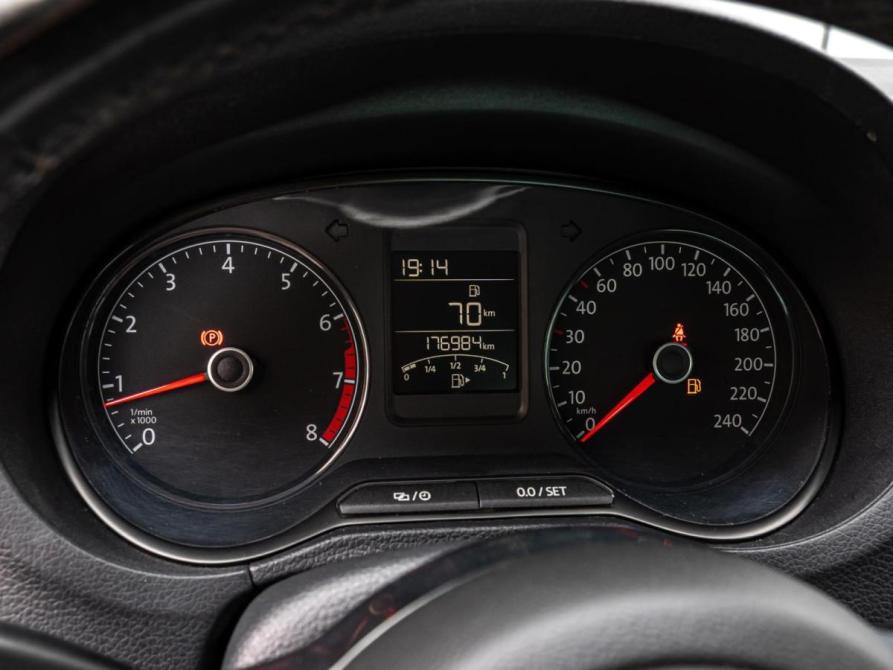 Volkswagen Polo V Рестайлинг Краснодар  - изображение 15