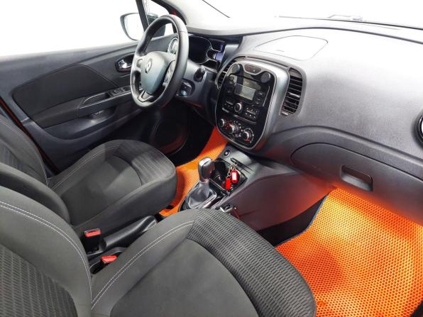 Renault Kaptur I с пробегом 2018 года, цена 1 199 000 рублей, 164000 км, внедорожник, Автокод Объявления