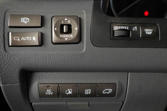 Lexus LX III с пробегом 2008 года, цена 2 869 000 рублей, 296354 км, внедорожник, Автокод Объявления