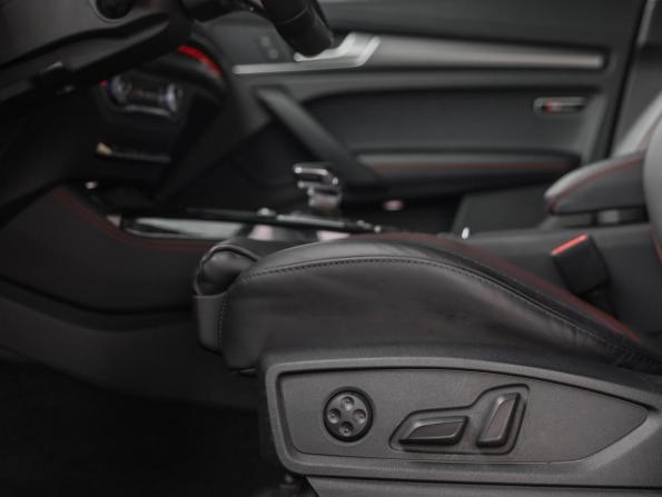 Audi Q5 II (FY) Рестайлинг с пробегом 2021 года, цена 4 549 000 рублей, 48829 км, внедорожник, Автокод Объявления