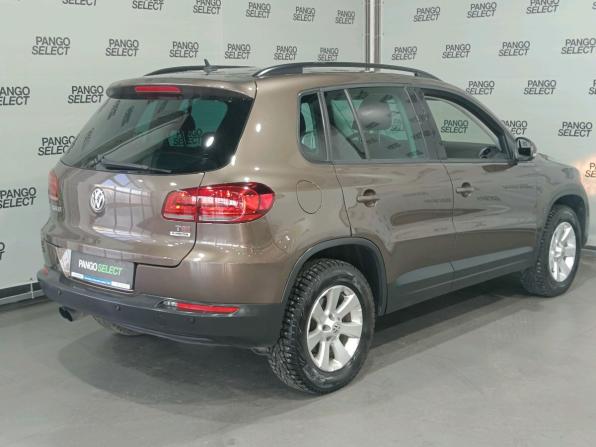 Volkswagen Tiguan I Рестайлинг с пробегом 2015 года, цена 1 388 000 рублей, 177121 км, внедорожник, Автокод Объявления