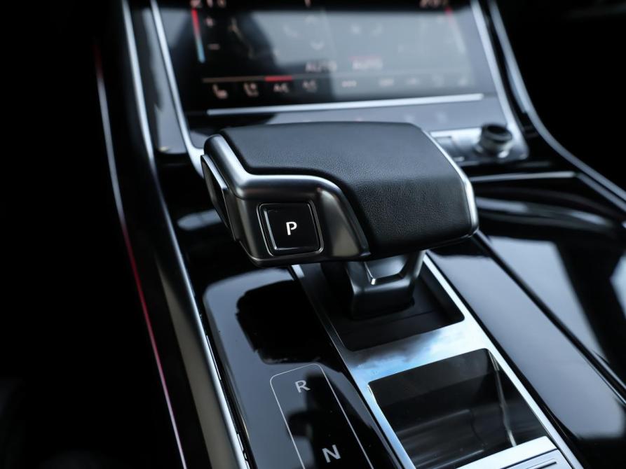 Audi Q8 I (4M) Москва  - изображение 20