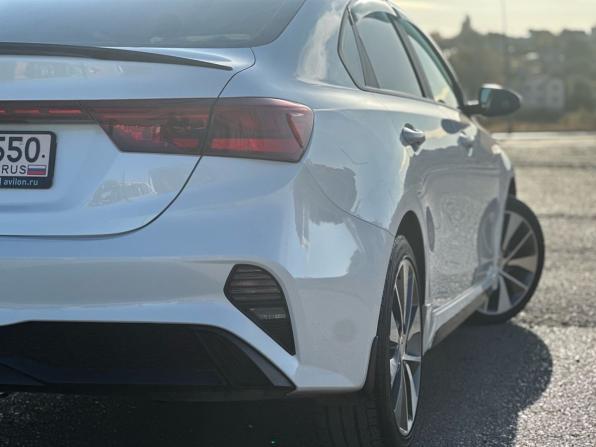 Kia Cerato IV Рестайлинг с пробегом 2021 года, цена 2 100 000 рублей, 53000 км, седан, Автокод Объявления