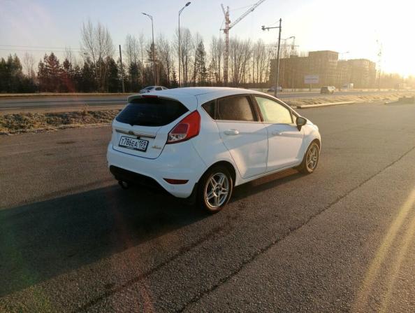 Ford Fiesta Mk6 Рестайлинг с пробегом 2016 года, цена 700 000 рублей, 187000 км, хэтчбек, Автокод Объявления
