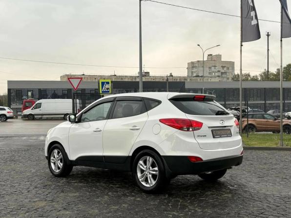 Hyundai ix35 I с пробегом 2012 года, цена 1 090 000 рублей, 213873 км, внедорожник, Автокод Объявления