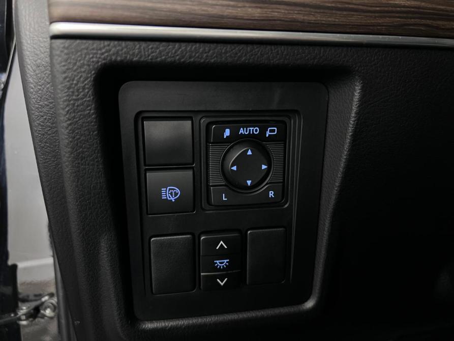 Toyota Land Cruiser Prado 150 Series Рестайлинг 3 Ростов-на-Дону  - изображение 21