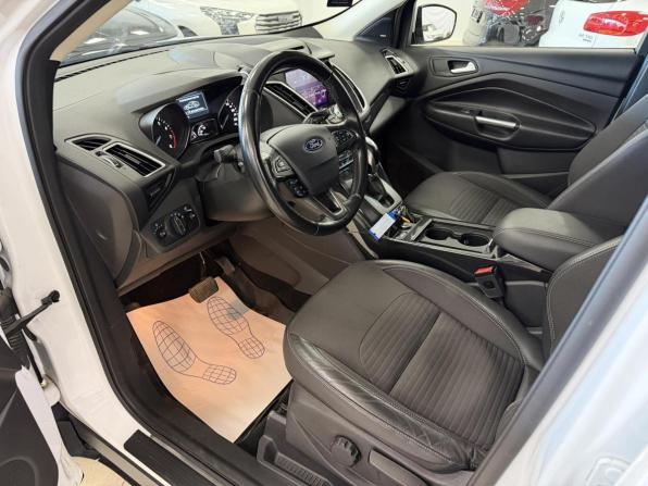Ford Kuga II Рестайлинг с пробегом 2017 года, цена 1 169 000 рублей, 93829 км, внедорожник, Автокод Объявления