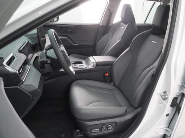 Toyota RAV4 VI (XA60) с пробегом 2026 года, цена 4 558 000 рублей, 660 км, внедорожник, Автокод Объявления