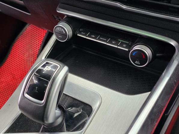 Geely Coolray I с пробегом 2020 года, цена 1 785 000 рублей, 75310 км, внедорожник, Автокод Объявления